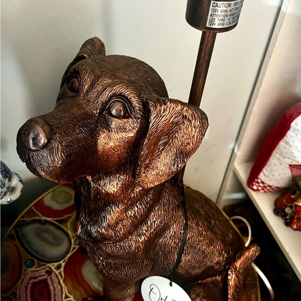 Classy Orbit Home Chocolate Labrador Retriever lamp in brushed bronze 20” high